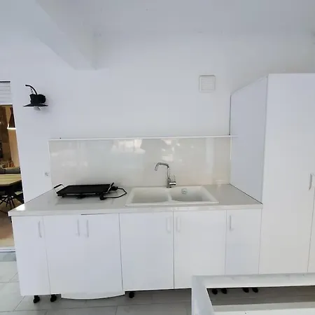 別荘 Tedi's Garden ゴーレム